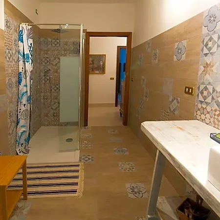 Lella B&B *